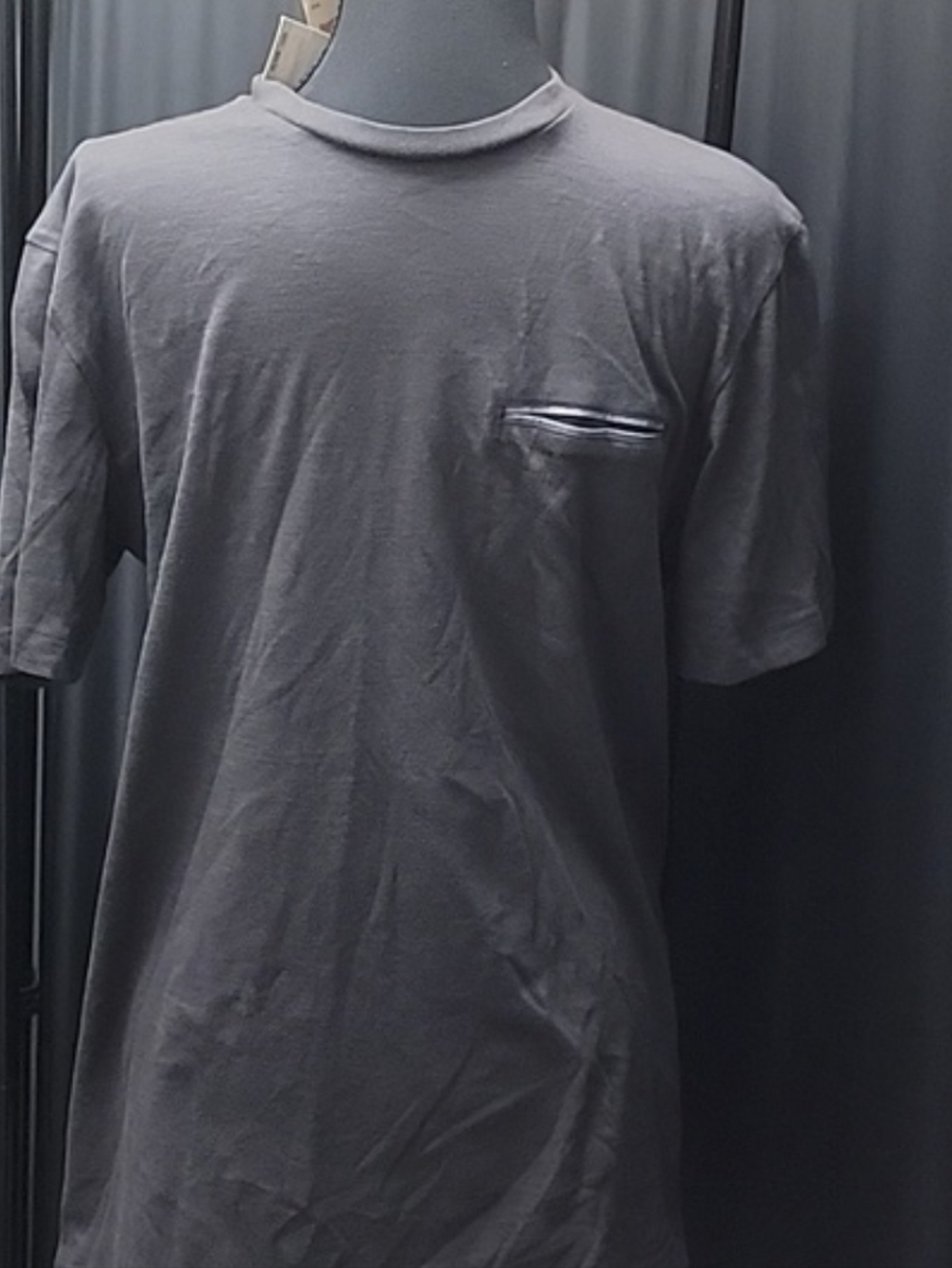 Levi's Men's Short Sleeve Crew Neck Pocket Tee - Charcoal Gray